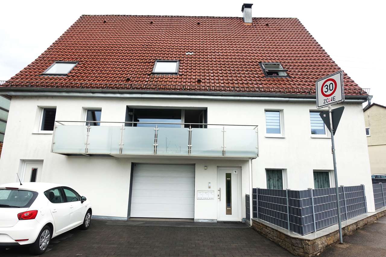 Top komplett renoviertes 5-Familienhaus in sonniger Lage KEINERLEI SANIERUNGSSTAU, Kantstr. 5, 73655 Plüderhausen  Top komplett renoviertes 5-Familienhaus in sonniger Lage KEINERLEI SANIERUNGSSTAU, Kantstr. 5, 73655 Plüderhausen